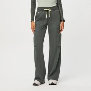 FIGS Yendi Cargo Scrub Pants High Rise Wide Leg Bonsai Green Medical Size S